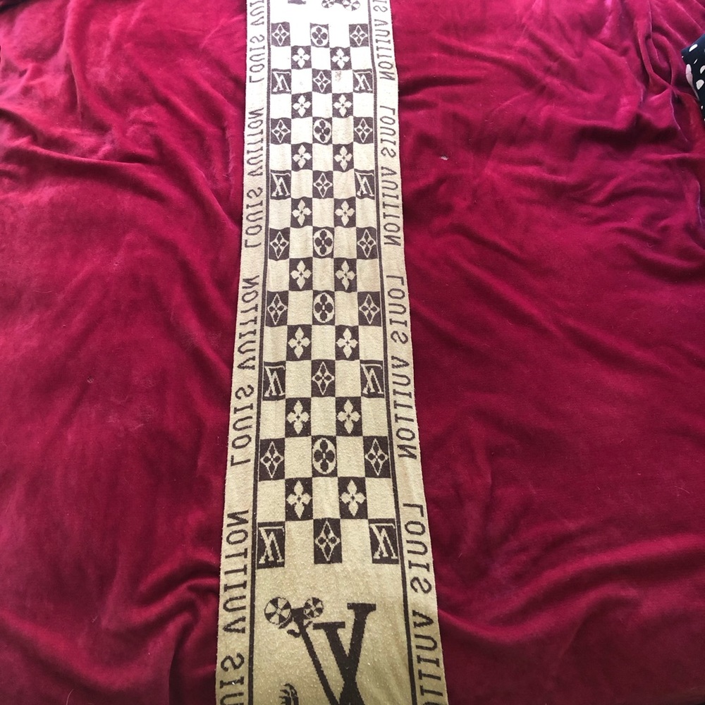 Louis Vuitton Scarf